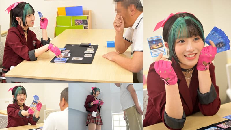赤い制服風コスプレの女性がテーブル越しに男性とカードを並べ、ピンクの手袋でカードを持つ